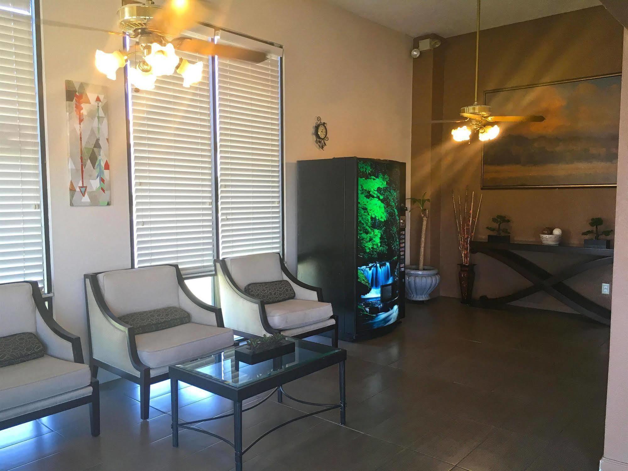 Studio 6 Suites Delano, Ca Ngoại thất bức ảnh